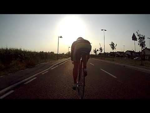 Scratch su 3 Giri Velodromo di Quarto d' Altino 1) Elvis Jet