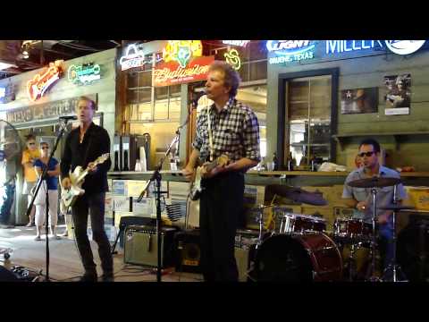 Mason Ruffner - Red Hot Lover - Gruene Hall - May 19, 2013