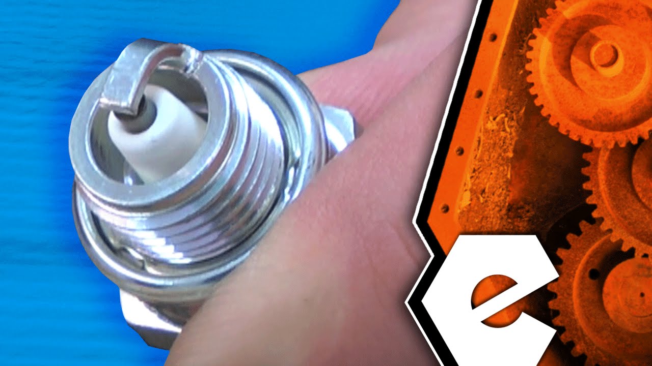 Replacing your Makita Saw Spark Plug