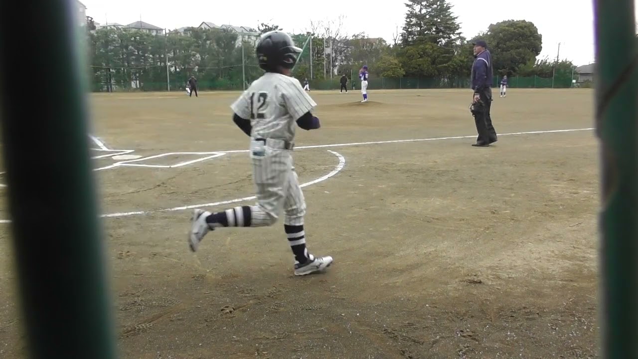 24-03-23 読売新聞旗②南町ブルーシャークス