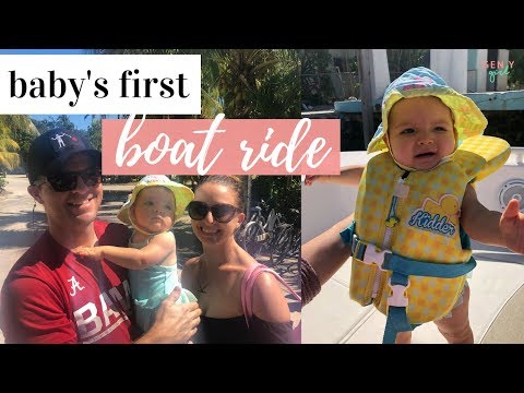 BABY'S FIRST BOAT RIDE | DAY IN THE LIFE WITH A BABY VLOG