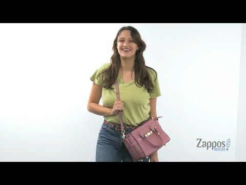 COACH Swagger 27 in Pebbled Leather SKU: 9280056