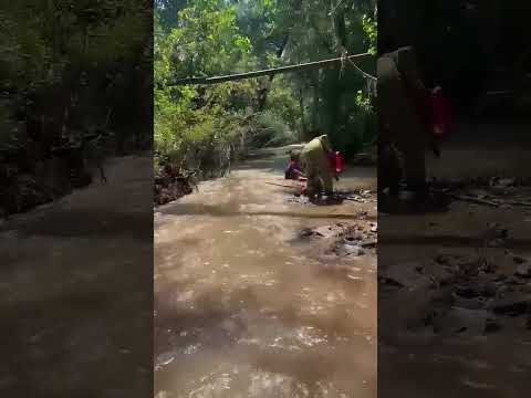 Akıntıya kapılan çocuğu itfaiye kurtardı #bartın #haber #sondakika #news