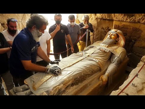 考古学:戦士の墓が「並外れた」発見