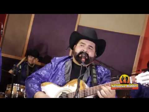 SALOMON ROBLES Y SUS LEGENDARIOS A DONDE VAYAS  EN LIVE STUDIO
