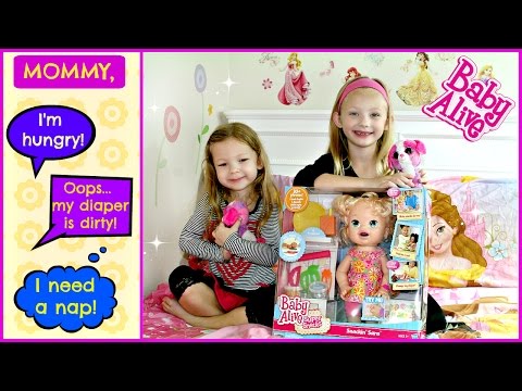 Baby Alive Snackin' Sara Play-Doh Super Snacks Baby Eating and Pooping into Diapers