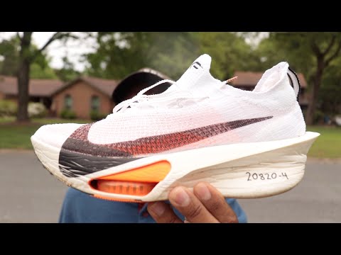22 Mile Long Run in the Nike Alphafly 3 - YouTube