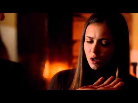 Elena feeds from Damon (The Vampire Diares 4x02 - Memorial)