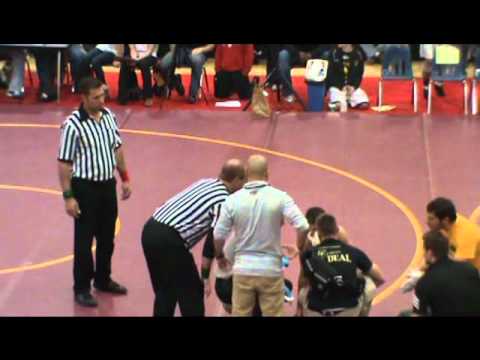 Randy Cruz (Bethlehem Catholic, PA) vs. Chris Garcia (Montini Catholic, IL) 132