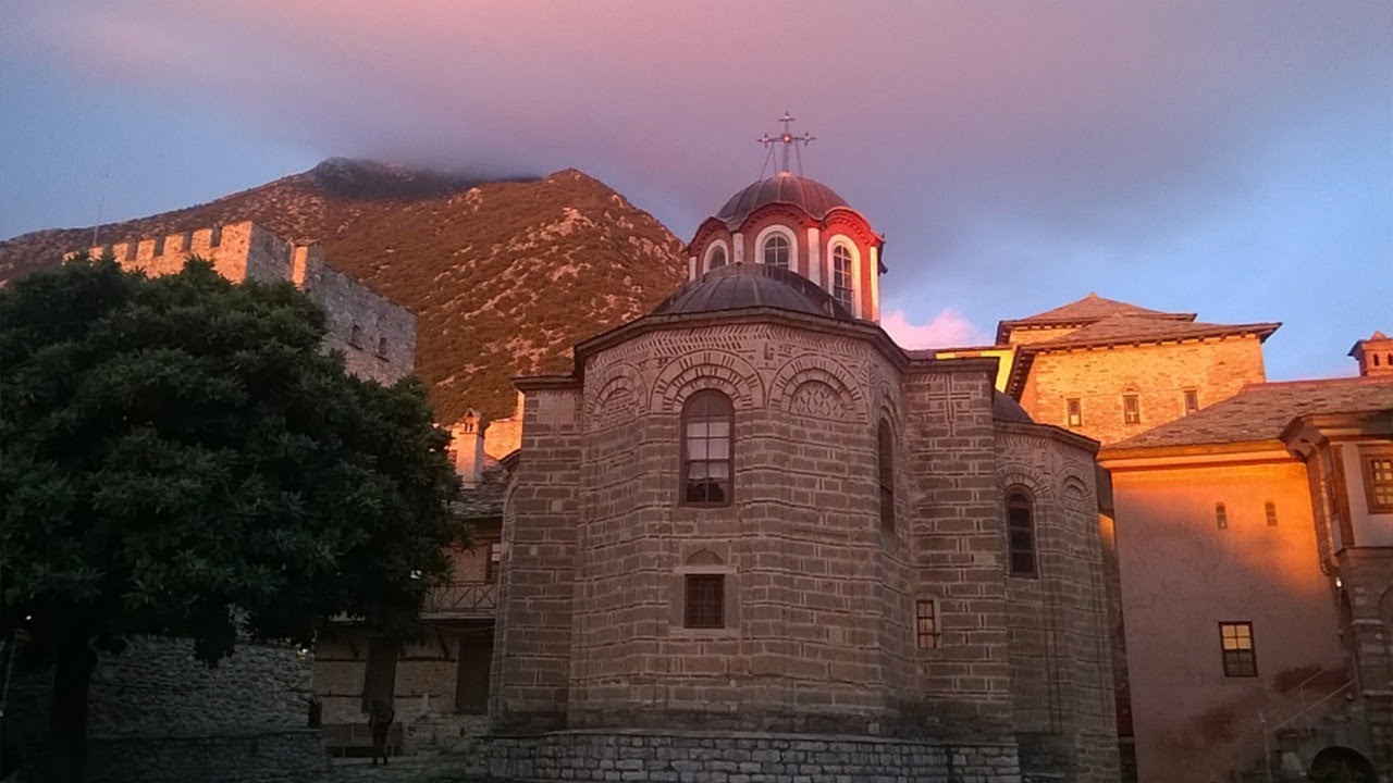 6.7.2021. У 21:30, УЖИВО МОЛИТВА И РАЗГОВОР СА О. МИЛОРАДОМ МИРОВИЋЕМ О ВЕРИ И ЖИВОТУ