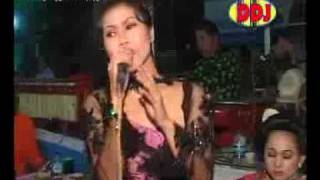 Download lagu MEKAR ASRI SRAGEN - SUSIS(Voc Tutut).flv mp3