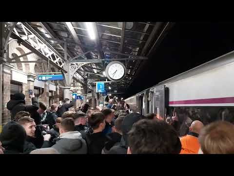 Drogheda Utd 1-4 Bohemian FC  - 1st Nov 2025: Bohs fans in Drogheda train station
