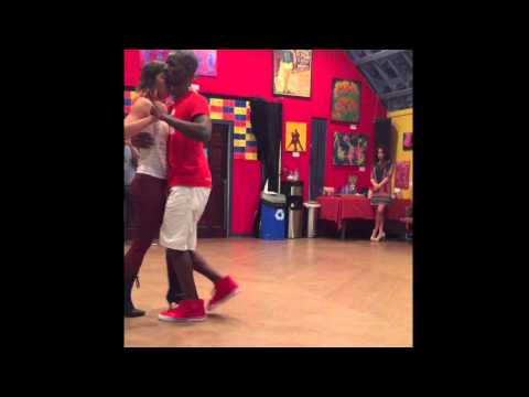 #NeoKiz Demo In Austin | 12-06-2014 | Tanya and Charles | Learn Kizomba Online