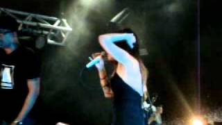 Pitty e Fábio Cascadura - Senhor Das Moscas (DVD ao Vivo no Circo Voador)