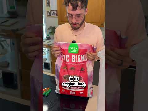 How to properly store dog & cat kibble! What is your current kibble storage setup? 👀🐾 #thebkpets