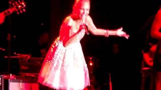 Kristin Chenoweth &#39;What Would Dolly Do?&#39; LIVE at the Oklahoma Music Hall of Fame 11-10-11