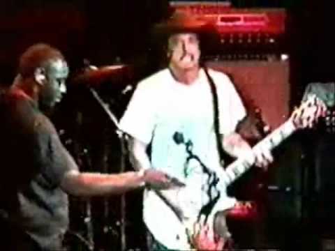 Foo Fighters - My Hero & My Poor Brain (Live 08-28-1998  - Subterrania, London UK)