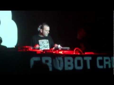 DJ XED vs N-TER - DALEKOVOD @ Mochvara 15.03.2013.
