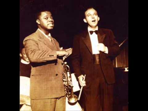 Bing Crosby & Louis Armstrong ♪ Gone fishin' ♪