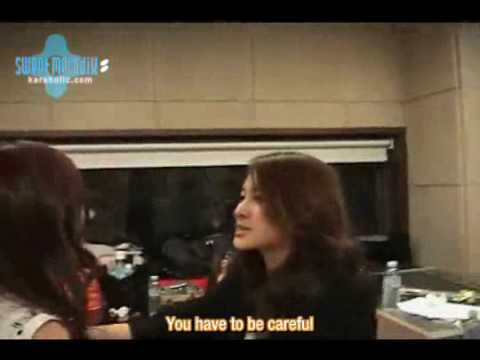 Kara - Nicole's Selca Hara is... [en]