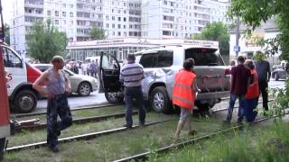 preview picture of video 'Авария Пермь ул.Кубышева и Седова 13-06-2012'