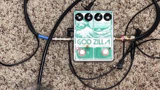 Video thumbnail for CRAZY FUZZ PEDAL !!! Devi Ever GODZILLA FUZZ by Submarine Media