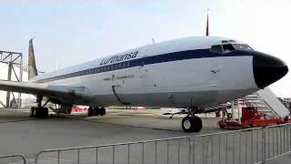 preview picture of video 'Boeing 707 100 Jahre Flughafen Hamburg 24.09.2011'