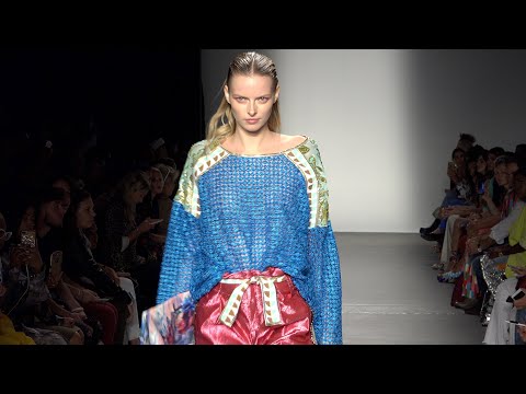 CUSTO BARCELONA / FW 2022 / New York Fashion Week Livestream powered by Art Hearts Fashion