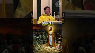 Download lagu We Raise a Hallelujah in the Presence of the Enemy mp3