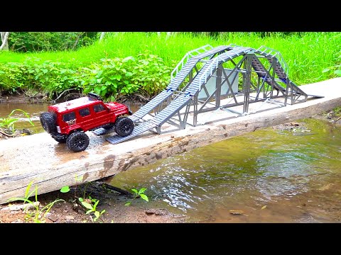 RC TOPiA - MiNi Truck Course - Backyard Park - Panda & RARE AXiAL #ProudParenting  | RC ADVENTURES