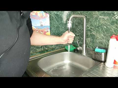Гибкая насадка аэратор на кухонный кран / Flexible nozzle aerator for kitchen faucet