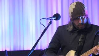 Badly Drawn Boy: &quot;I Wanna Be Adored&quot; live (The Stone Roses cover)