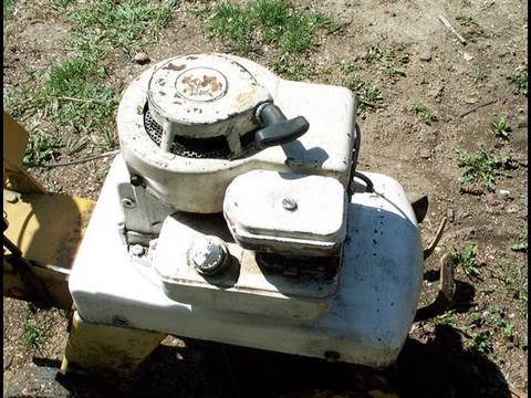 HOW TO ADJUST The Points on 3.5 HP BRIGGS & STRATTON Engine