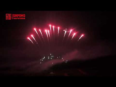 30mm FAN SHAPED 13S ROW CAKE RED CROSSETTE WITH GREEN STROBE MINE