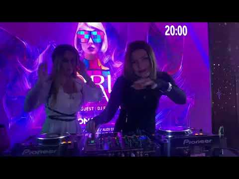 Dj Mirkess & Taisha Weiss in da mix…