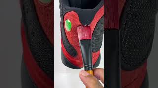 Learn how to dye suede shoes