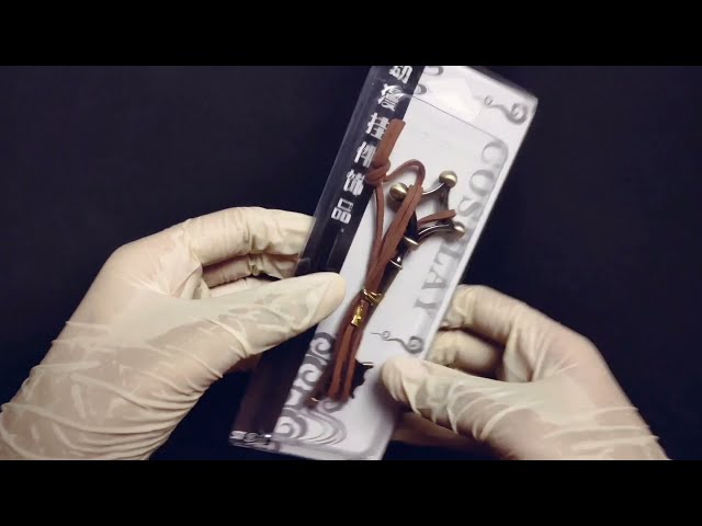 Vídeo relacionado con QKEOISUD Collar con llave de ataque, popular colgante de aleación de anime, collar de llave Eren Basement que revela la verdad del mundo, regalo clásico de joyería para cosplay, 0, Cuero, No es una