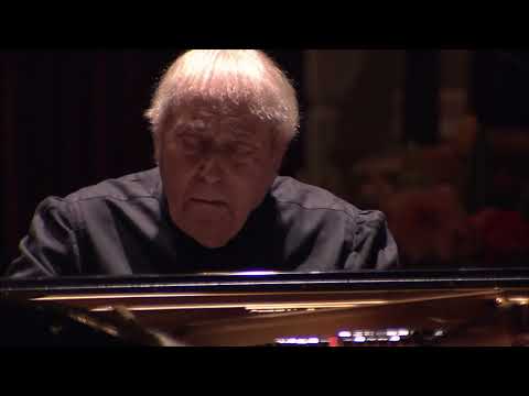 Aldo Ciccolini playing Scarlatti