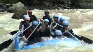 preview picture of video 'Padas Whitewater Rafting'