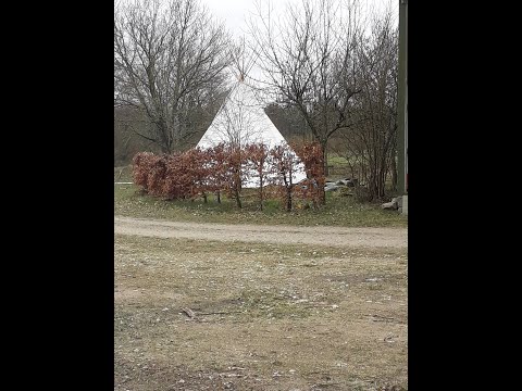 Tipi Aufbau beim Schamanischen Festival in Hemdingen