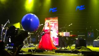 Martina Topley-Bird - Too Tough To Die (Live Montreux 2010)
