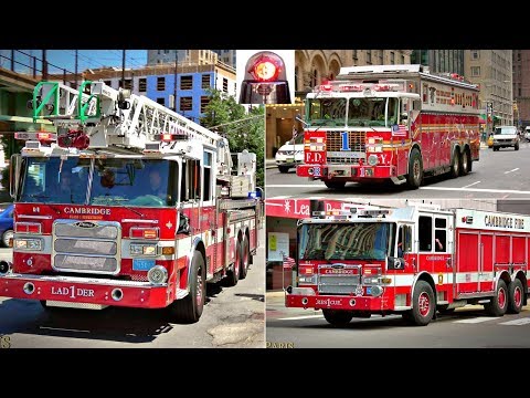 Fire Trucks Responding Compilation - BEST OF 2017 - Lights, Sirens, Air Horns
