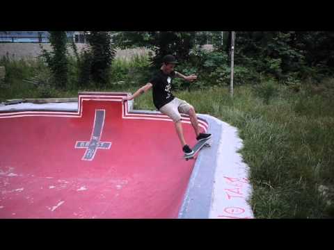 242 Skateboards - Kilian & Jérôme - The Beast