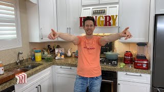 🔴 Keto Salmon Cakes w/ Garlicky Spinach