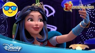 Descendants: Wicked World | King and Queen | Official Disney Channel UK