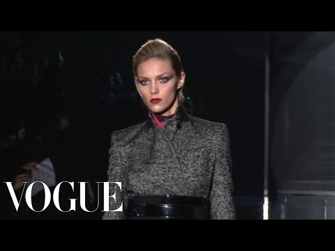 Fashion Show - Gucci: Fall 2009 Ready-to-Wear