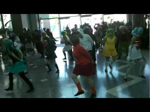 Fanime 2012 - The Cosplayers Group Dance