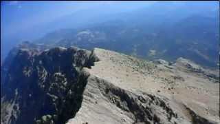 preview picture of video 'Paragliding  Pre - World Cup 2010  & Greek League (task 1)'