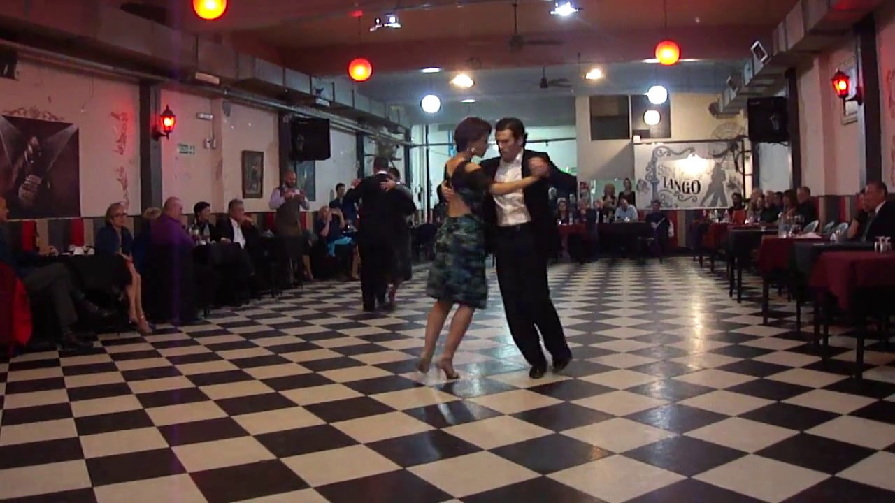 Sin Rumbo, bailan Natalia Atepaeva y Rusian Takhrov y Yohana Ardila y Mauro Peralta