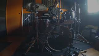 Video thumbnail for AKG D112 MKII, AKG P2 & SHURE BETA 52A (Sound Test) by Oscar MiguelEz